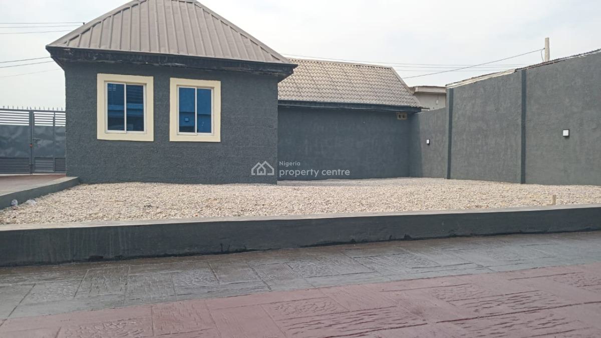 4 Units of 2bedrooms Self Contained Apartment, No 5 Akogun Olu Akeusola Street T,junction Epe Lagos, Epe, Lagos, Flat / Apartment for Sale