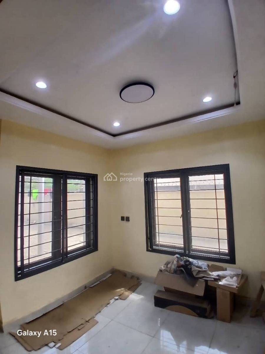 Well Finished 5 Bedrooms Terrace Duplex on 2 Floors with a Bq., Mabushi, Abuja, Terraced Duplex for Rent