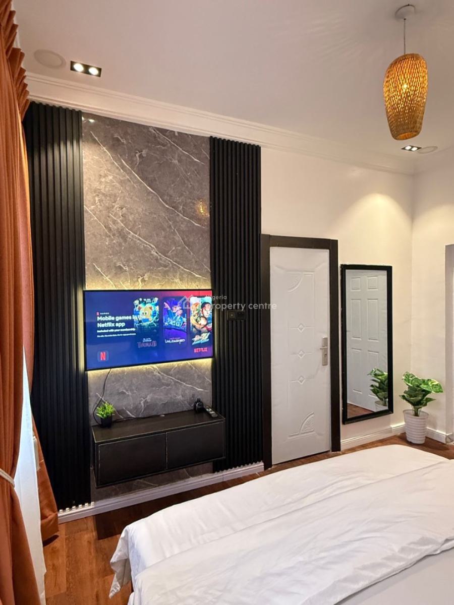 Brand New Cozy One Bed Apartment with Snooker and Swimming Pool, Lekki Phase 1, Lekki, Lagos, Flat / Apartment Short Let
