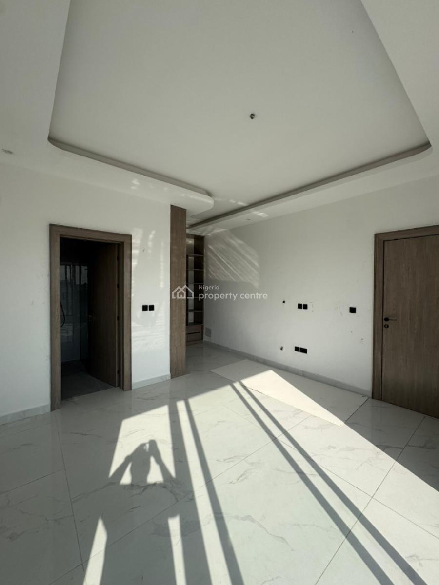 Luxury 2 Bedroom Apartment  with Excellent Facility, Lekki Phase 1, Lekki, Lagos, Flat / Apartment for Rent