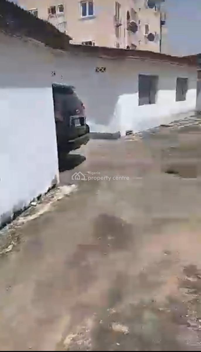 *hot Joint Venture @ Yaba*   *615 Sqm* Is Available for *jv* in Oyadir, Oyediran Estate Sabo, Yaba, Lagos, Flat / Apartment Joint Venture