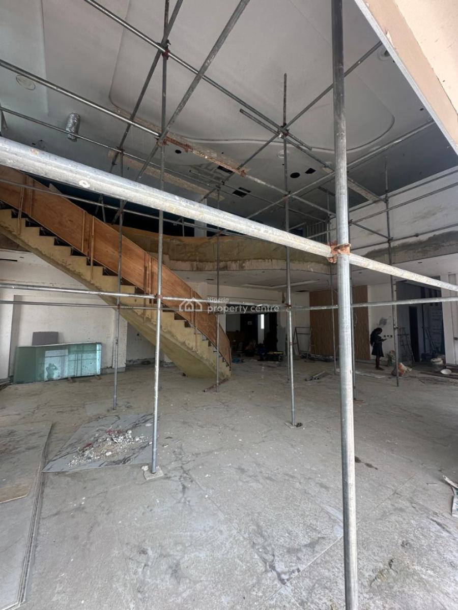 Newly Built Super-luxury 4-bedroom Penthouse with 2 Rooms Bq, Banana Island, Ikoyi, Lagos, Flat / Apartment for Sale