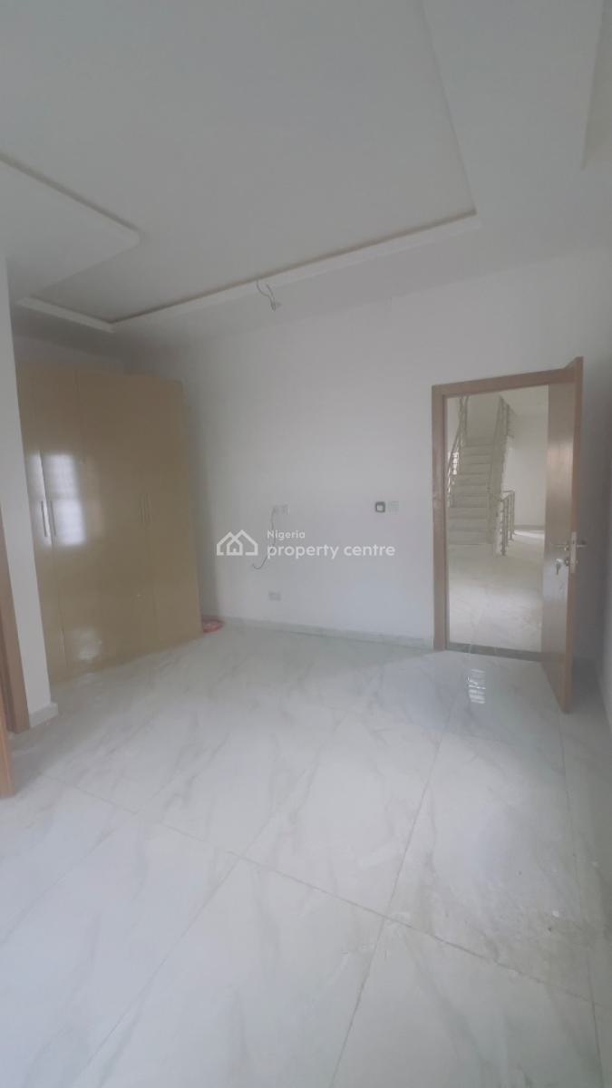 2 Bedroom Duplex, Off Freedom Way, Lekki Phase 1, Lekki, Lagos, Terraced Duplex for Rent