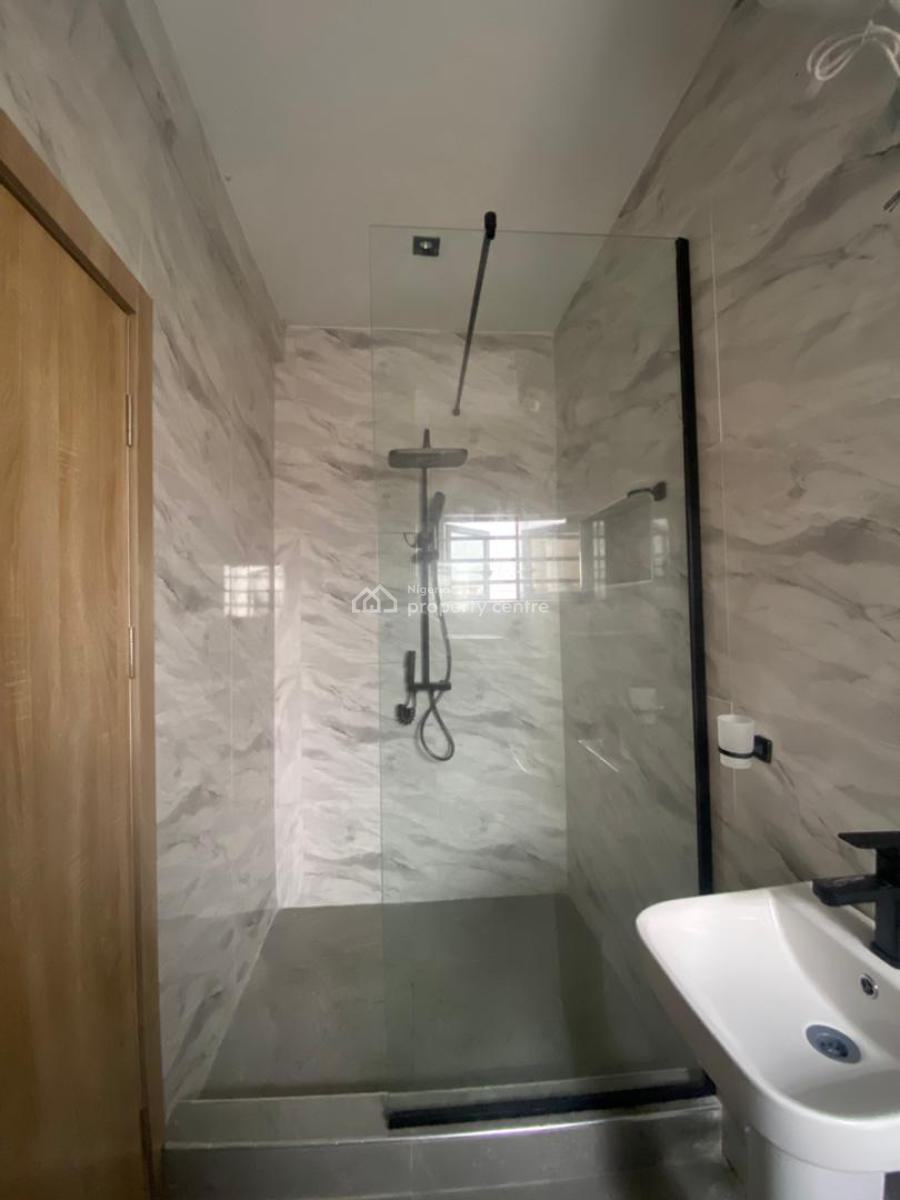 Newly Built Tastefully Finished Ground Floor Excutive 3 Bedroom Apartment, Yaba, Lagos, Flat / Apartment for Rent