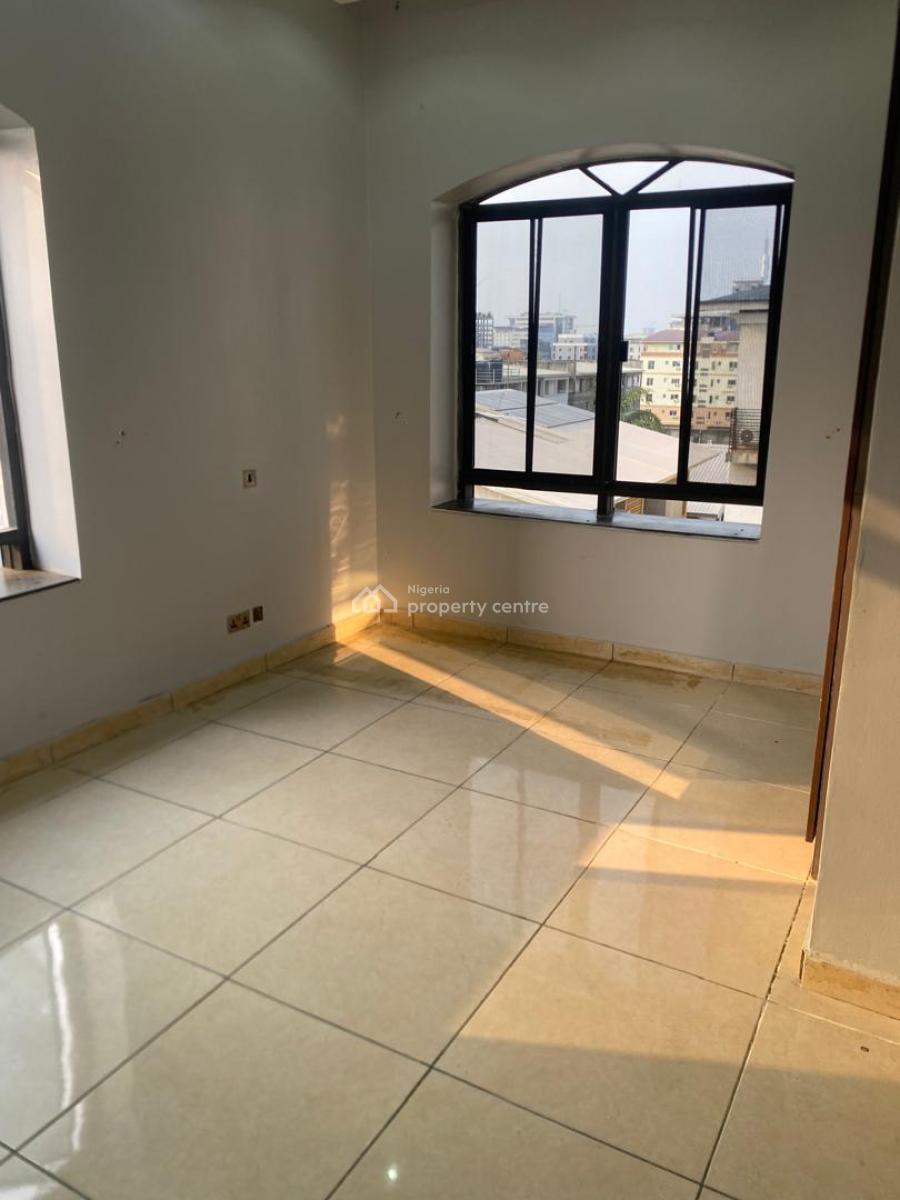 2 Bedroom Flat on The Fourth Floor, Yesufu Abiodun Oniru Road, Victoria Island (vi), Lagos, Flat / Apartment for Rent