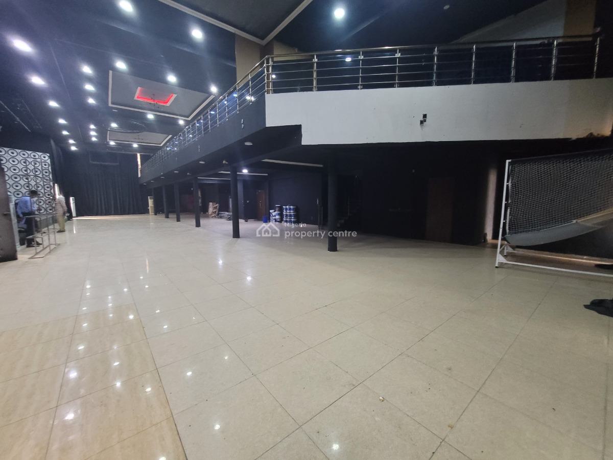 950sqm Open Space with Gallery, Admiralty Way, Lekki Phase 1, Lekki, Lagos, Commercial Property for Rent