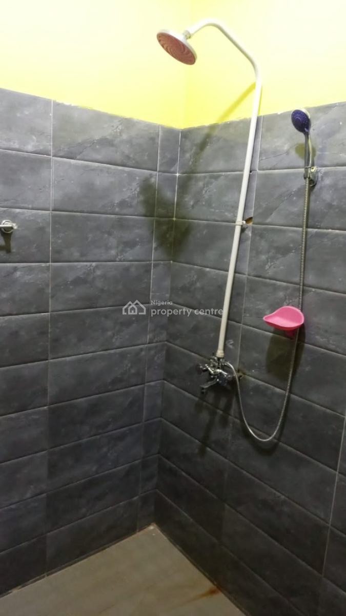 Rooms in a Shared Apartment with Furnished Parlour & Equipped Kitchen, Sangotedo, Ajah, Lagos, Flat / Apartment for Rent