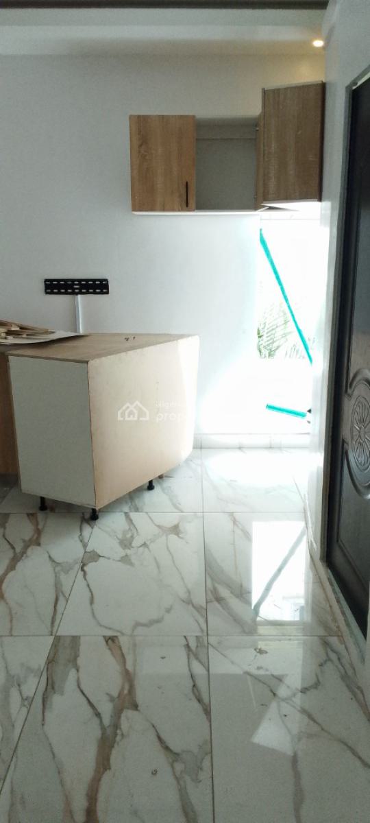 a Mini Flat Studio Apartment, Chevron Drive, Paradise 3 Estate, Lekki, Lagos, Mini Flat (room and Parlour) for Rent