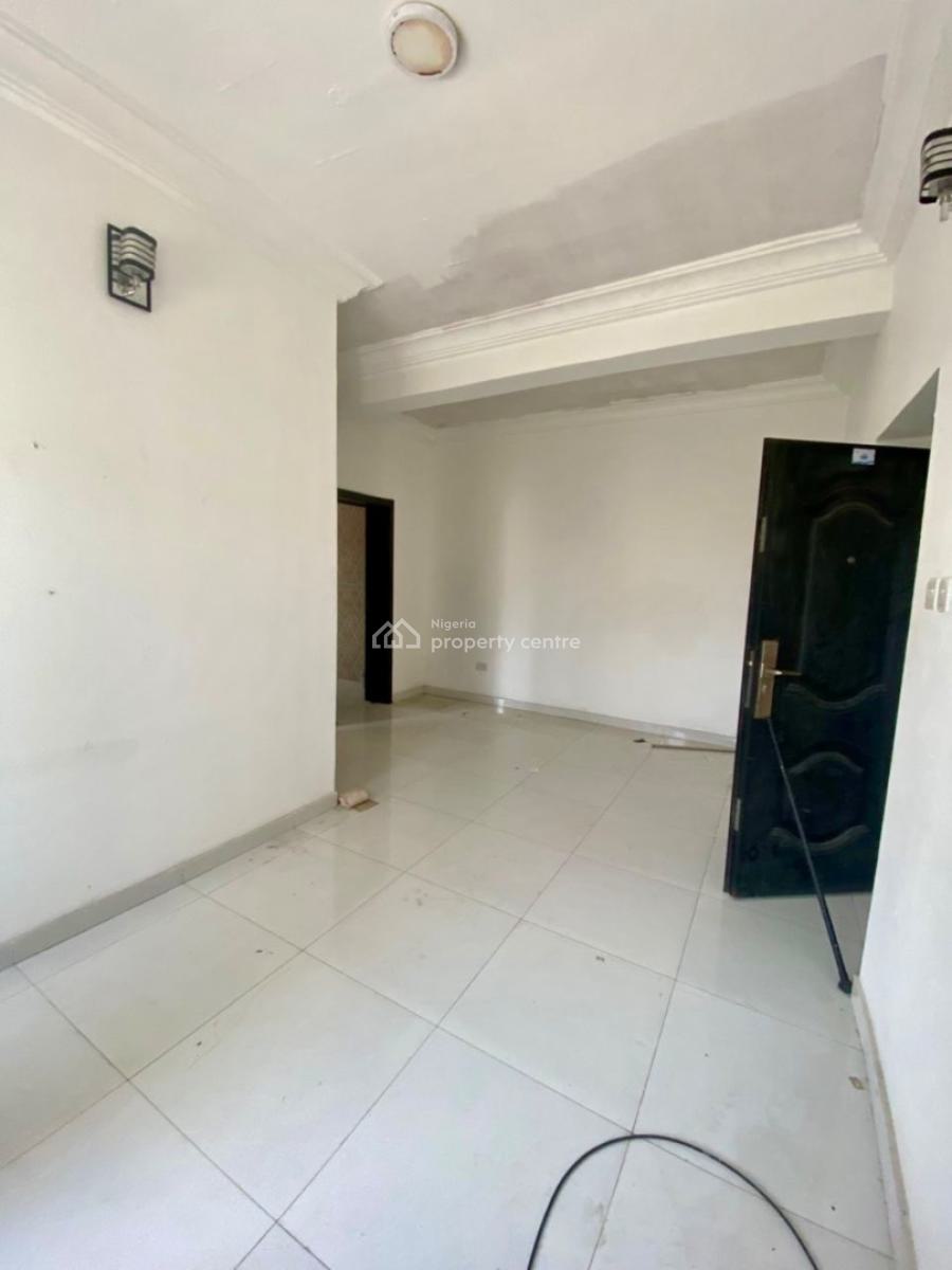 Luxury and Spacious Upstairs, By Abraham Adesanya, Ajah, Lagos, Mini Flat (room and Parlour) for Rent