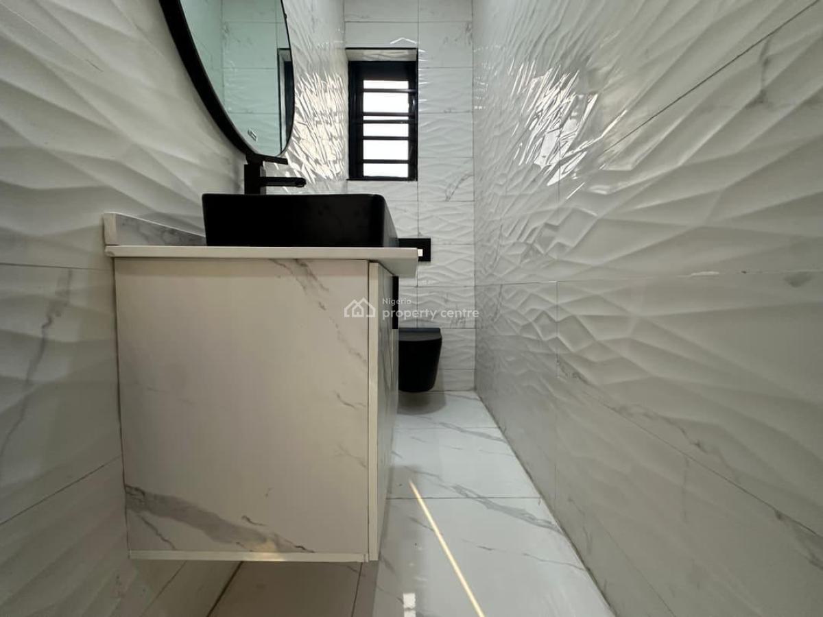 5 Bedroom Fully Detached House with Bq in Lekki, Ikota, Lekki, Lagos, Detached Duplex for Sale