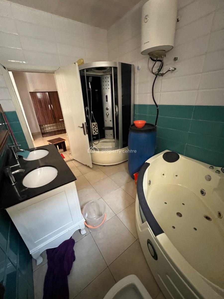 Spacious Studio Apartment, Bakare Estate, Agungi, Lekki, Lagos, Self Contain (single Rooms) for Rent