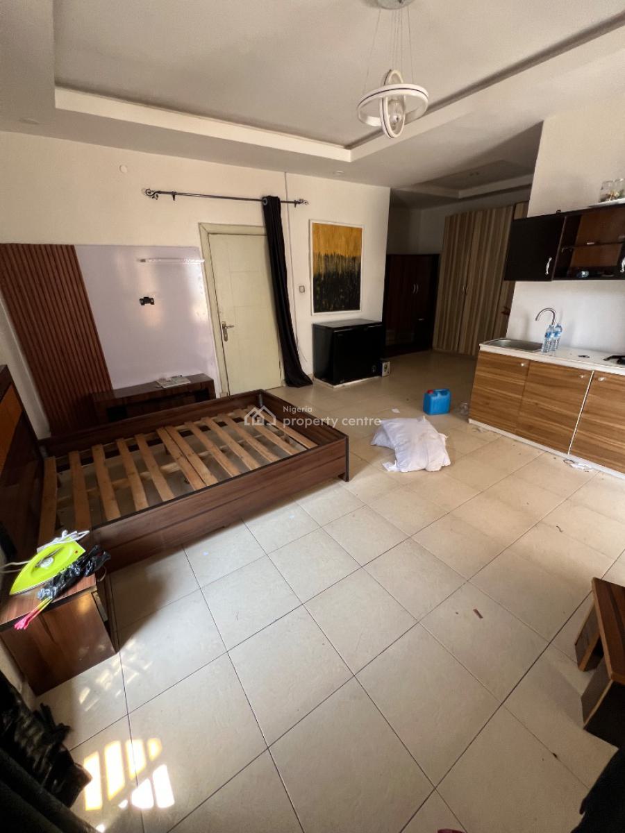 Spacious Studio Apartment, Bakare Estate, Agungi, Lekki, Lagos, Self Contain (single Rooms) for Rent