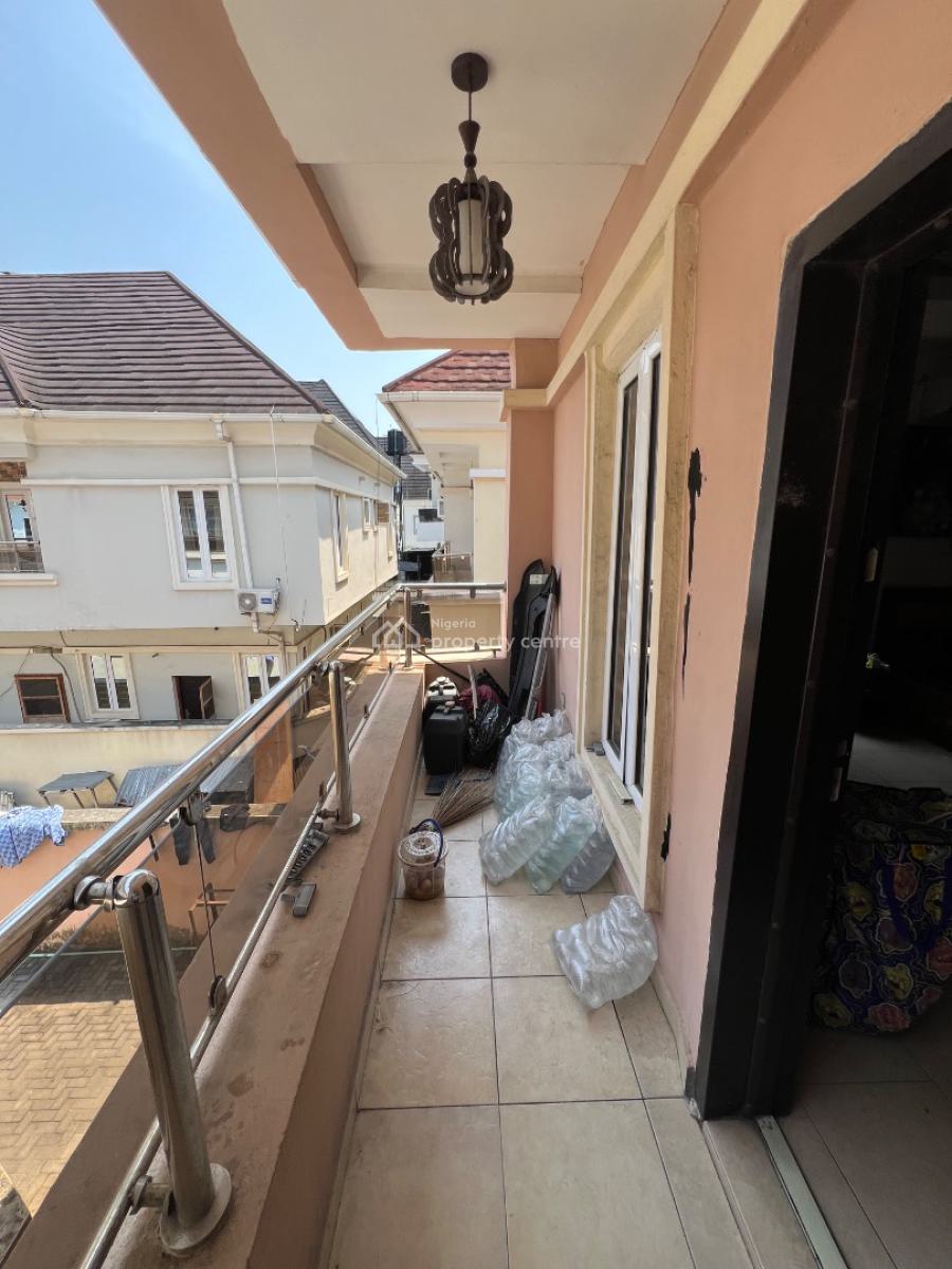 Spacious Studio Apartment, Bakare Estate, Agungi, Lekki, Lagos, Self Contain (single Rooms) for Rent