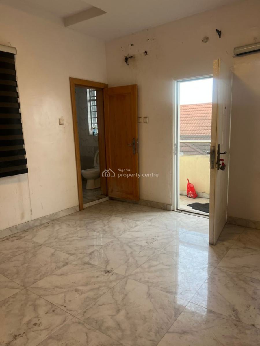 Spacious Room in a Shared Apartment, Chevy View, Lekki, Lagos, Self Contain (single Rooms) for Rent