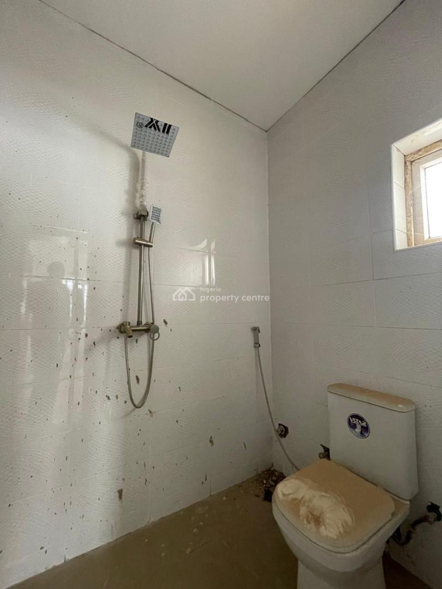 3-bedroom Flat, Dawaki, Gwarinpa, Abuja, Flat / Apartment for Sale