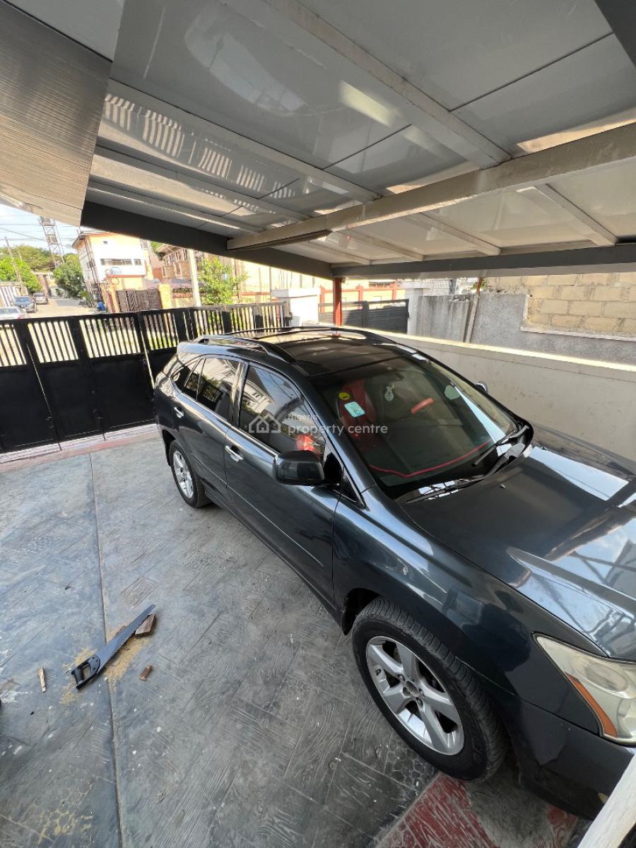 Massive and Super-clean Self Contain, Osapa, Lekki, Lagos, Self Contain (single Rooms) for Rent