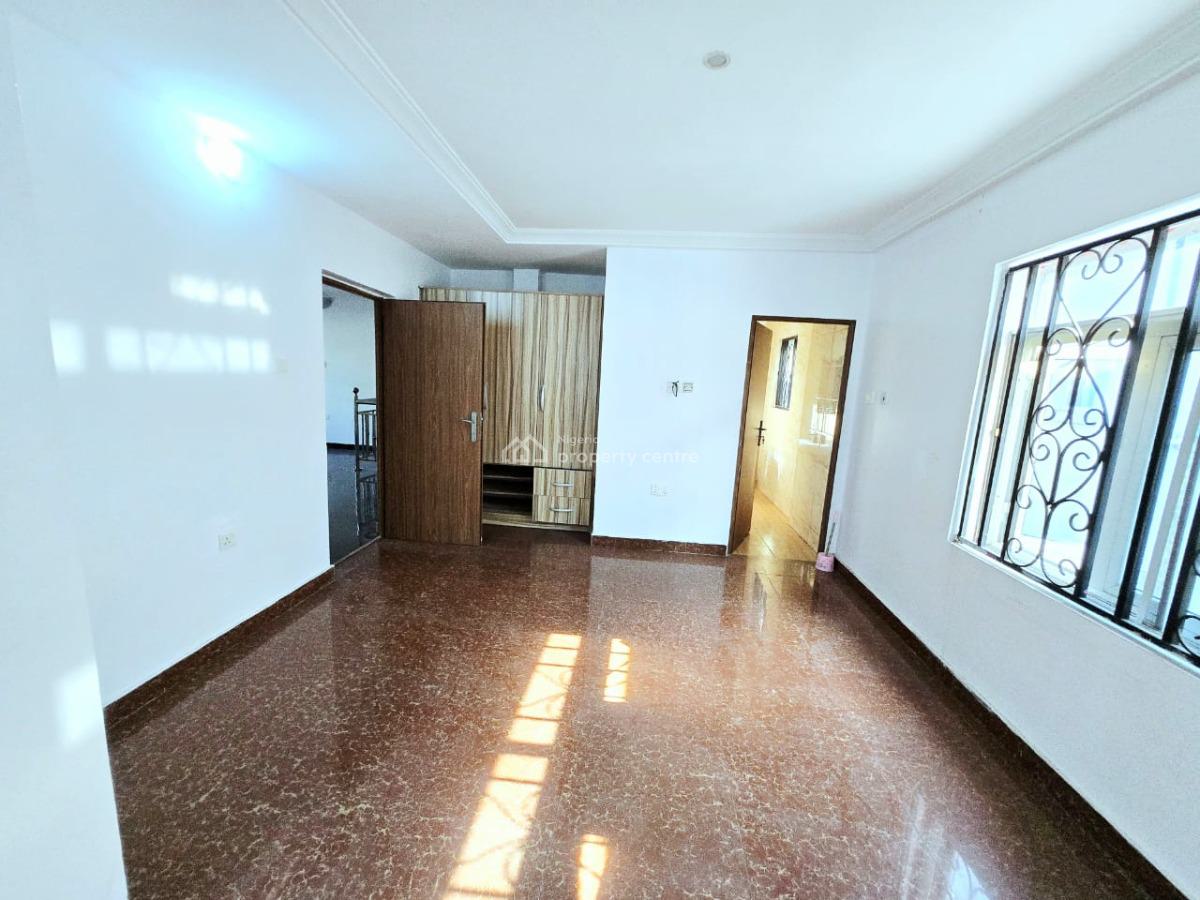 Well Maintained 2 Bedroom Terrace Duplex, Lekki Phase 1, Lekki, Lagos, Detached Duplex for Rent