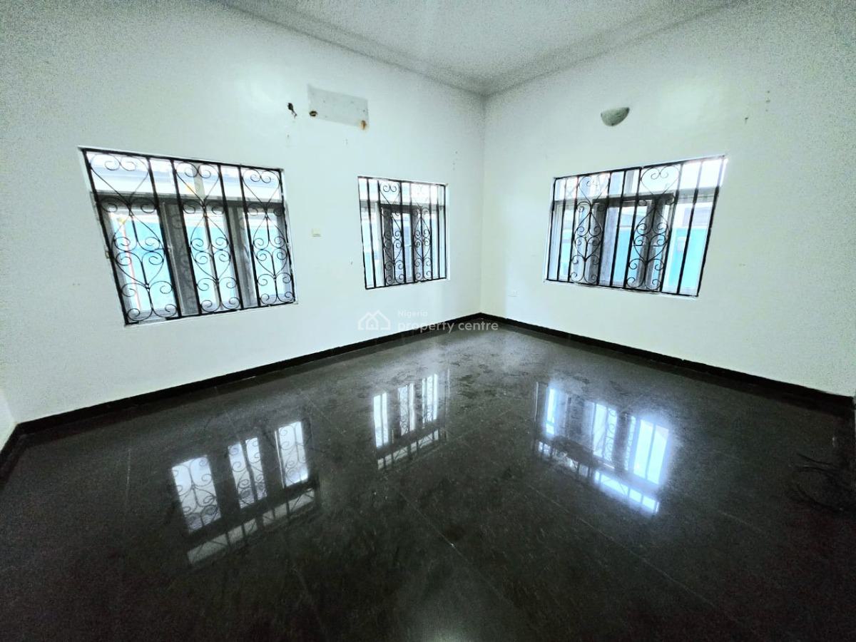 Well Maintained 2 Bedroom Terrace Duplex, Lekki Phase 1, Lekki, Lagos, Detached Duplex for Rent