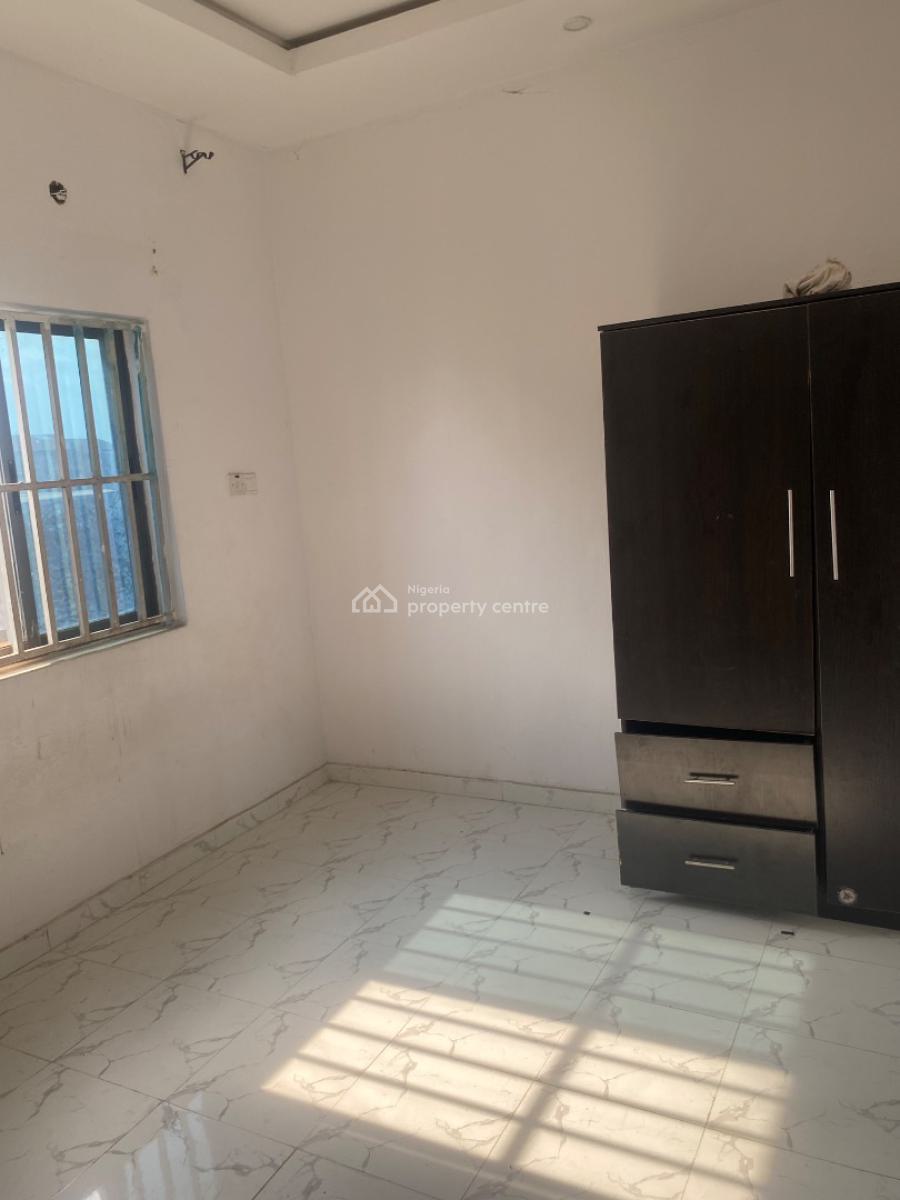 Modern 2 Bedroom Flat, Ori-oke, Ogudu, Lagos, Flat / Apartment for Rent