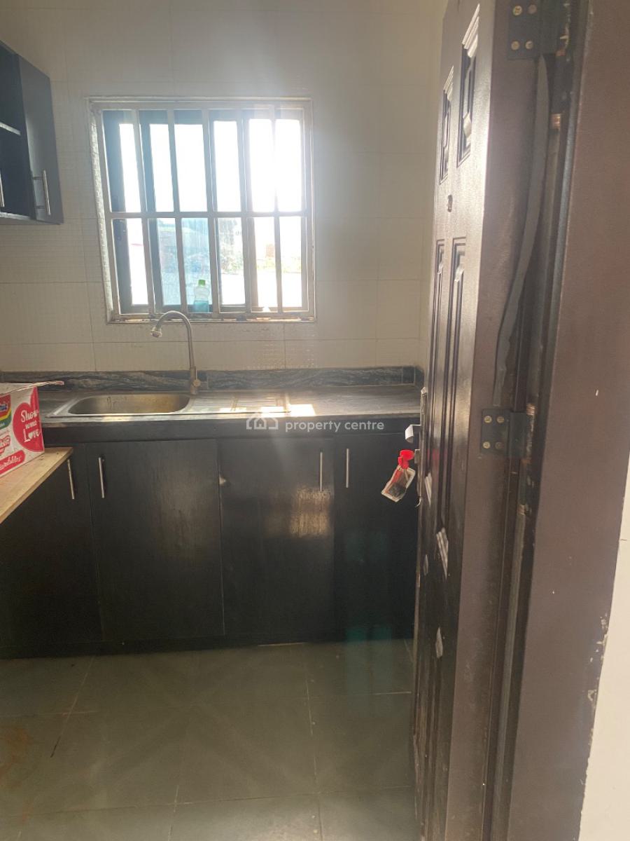 Modern 2 Bedroom Flat, Ori-oke, Ogudu, Lagos, Flat / Apartment for Rent