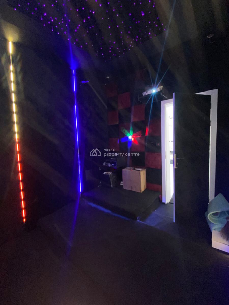 Luxury 5 Bedroom Fully Detached Duplex, Ikota Villa Estate , Off Chevron, Lekki Phase 2, Lekki, Lagos, Detached Duplex for Sale