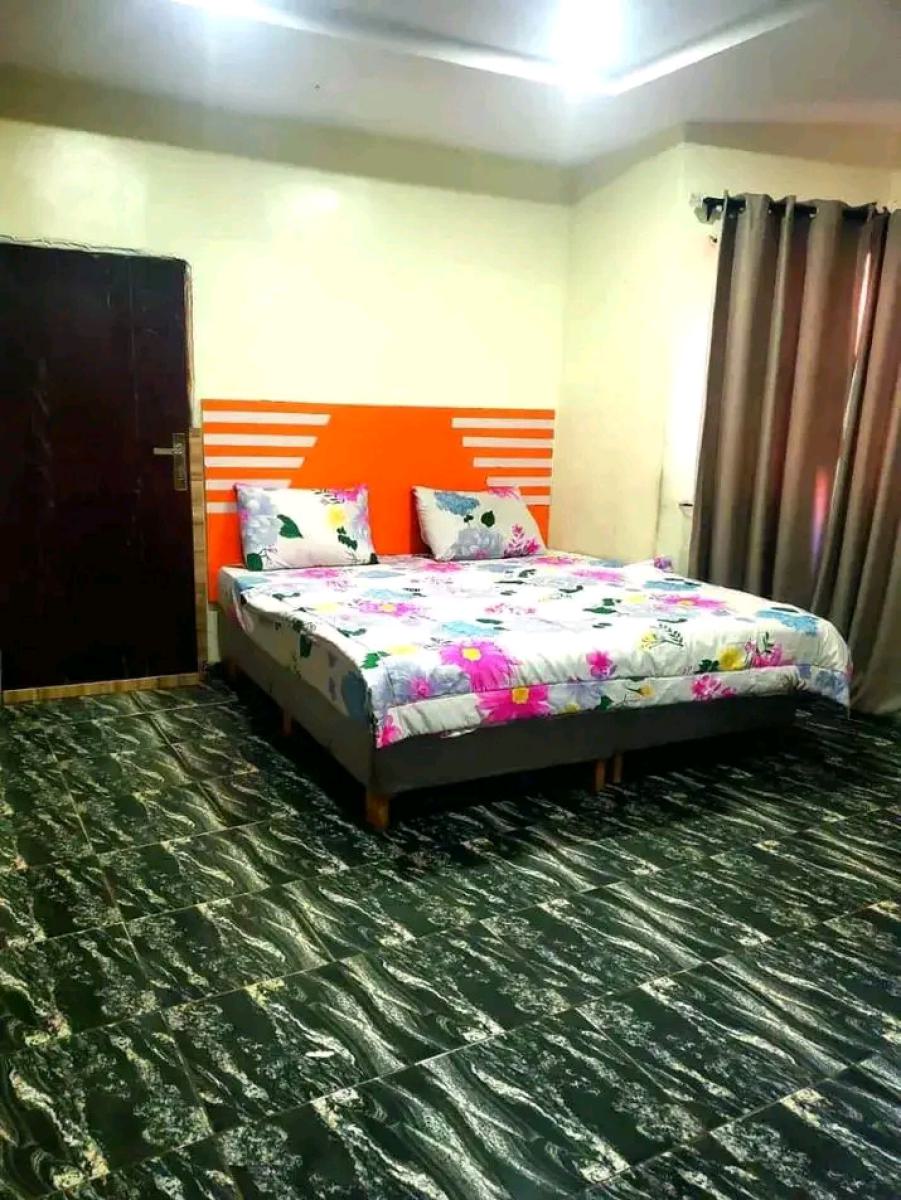 Actively Functioning 25 Rooms Hotel, Gowon Estate, Egbeda, Alimosho, Lagos, Hotel / Guest House for Sale