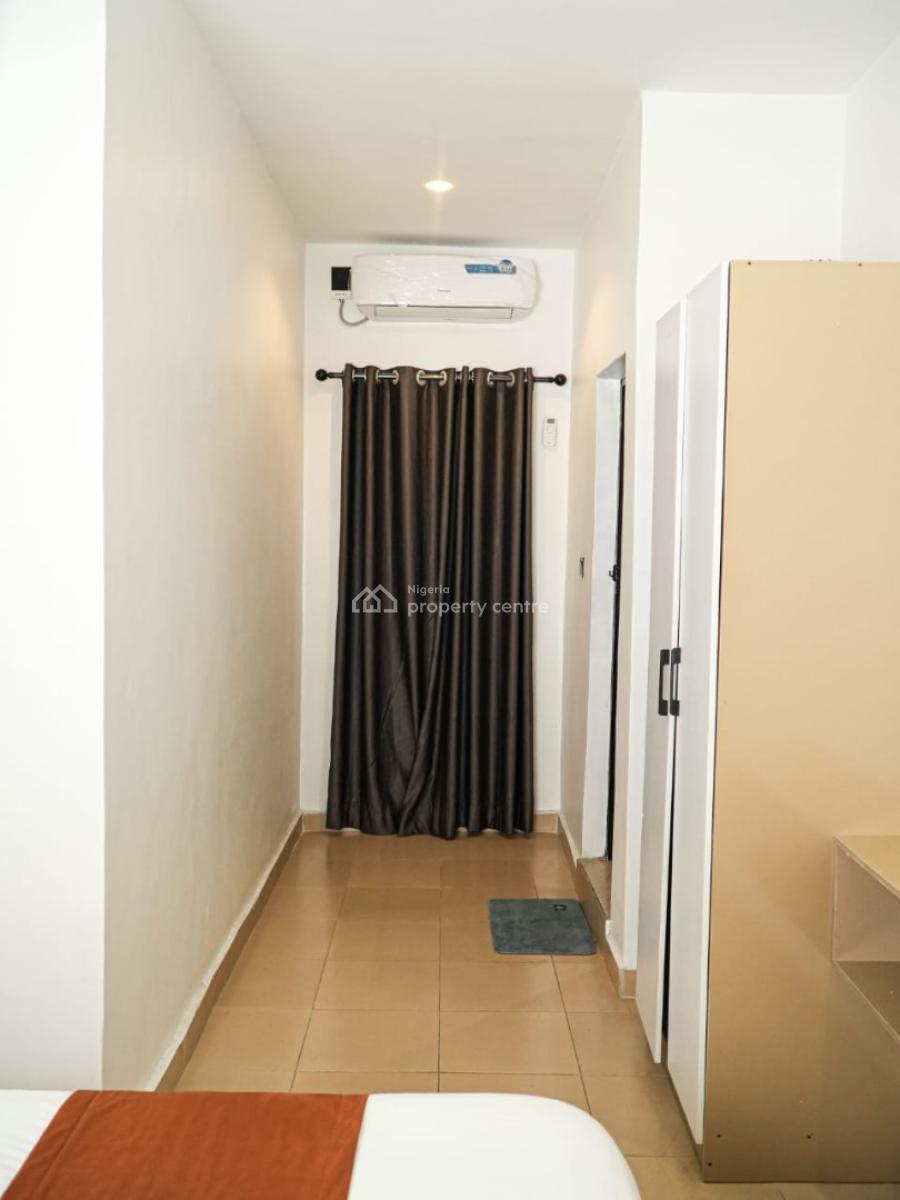 Lovely 2 Bedroom Apartment with City View, 7 Alafia Street Alaagba Agege Via, Iyana Ipaja, Ipaja, Lagos, Flat / Apartment Short Let
