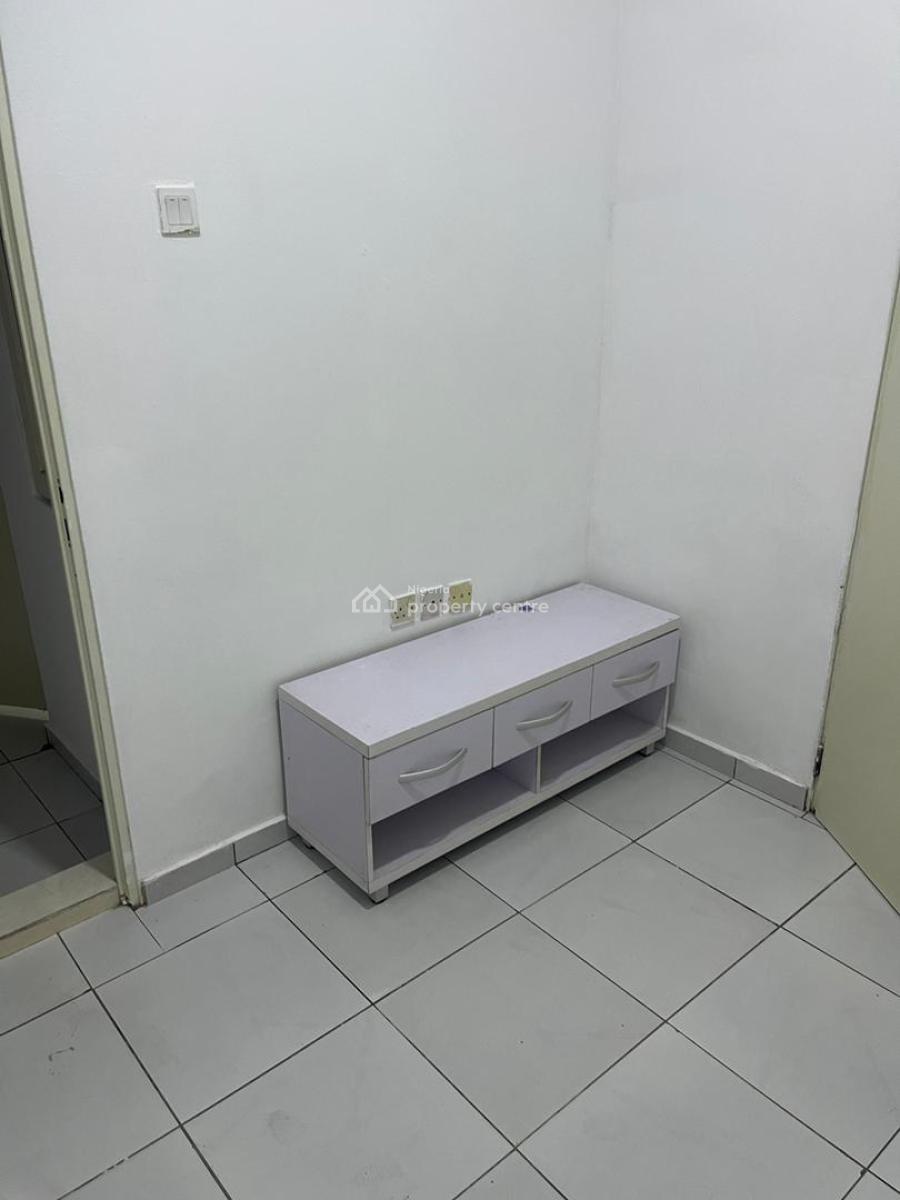 Serviced Room and Parlour (mini Flat), Lekki Phase 1, Lekki, Lagos, Mini Flat (room and Parlour) for Rent