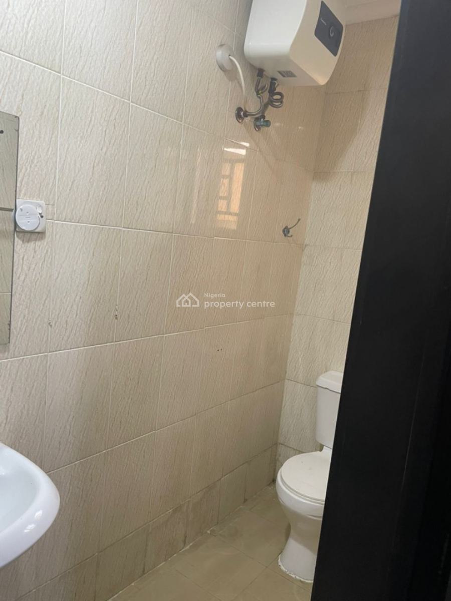 *lovely Studio Apartment with 24 Hours Power Sup, Lekki Phase 1, Lekki, Lagos, Self Contain (single Rooms) for Rent