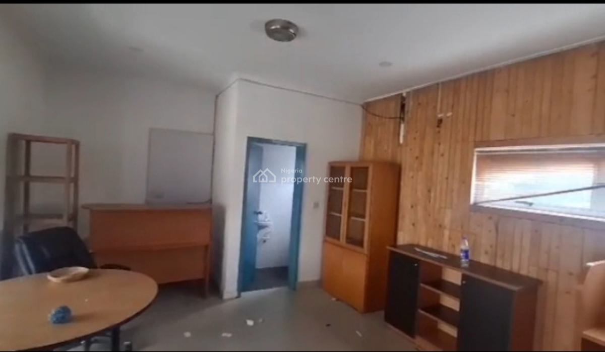 Office Space Measuring 30sqm, Off Ajose Adeogun, Victoria Island (vi), Lagos, Office Space for Rent