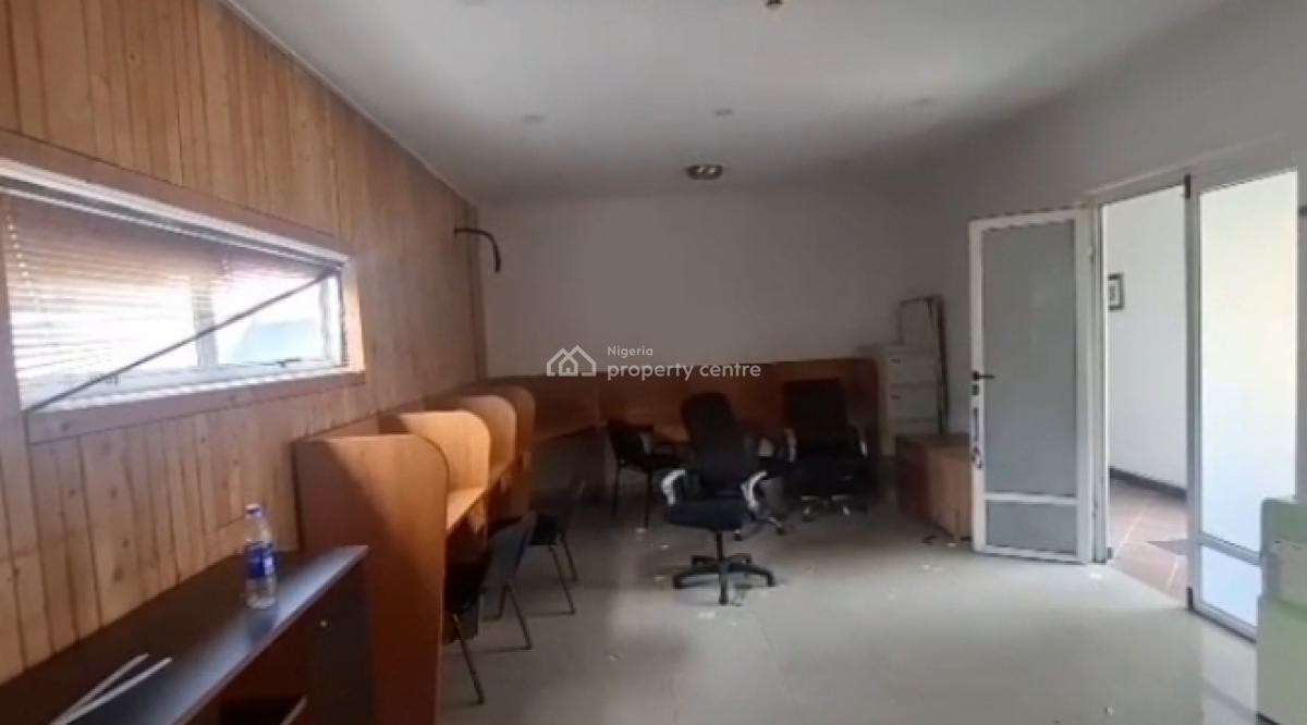 Office Space Measuring 30sqm, Off Ajose Adeogun, Victoria Island (vi), Lagos, Office Space for Rent