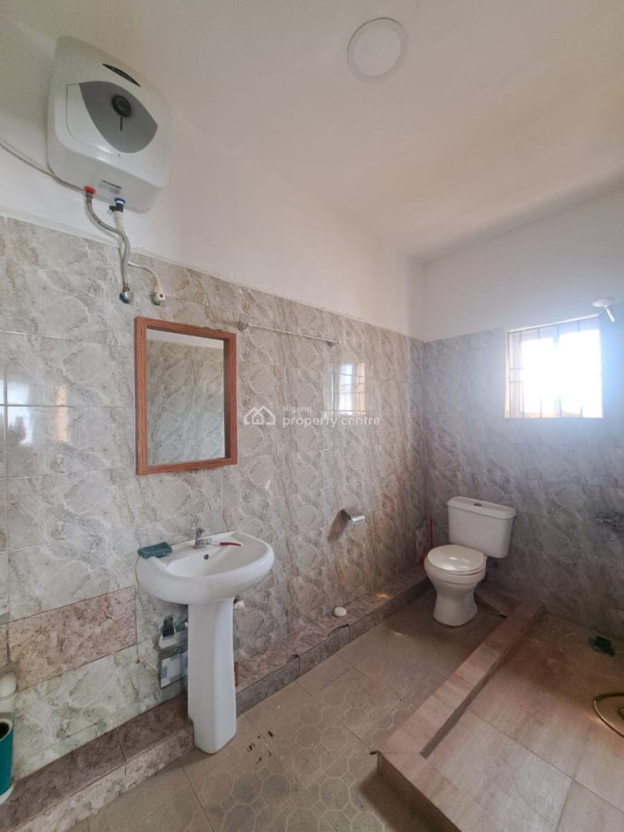 Location   Luxury and Spacious 3bed Flat Upsta, Salem, Ikate Elegushi, Lekki, Lagos, Flat / Apartment for Rent