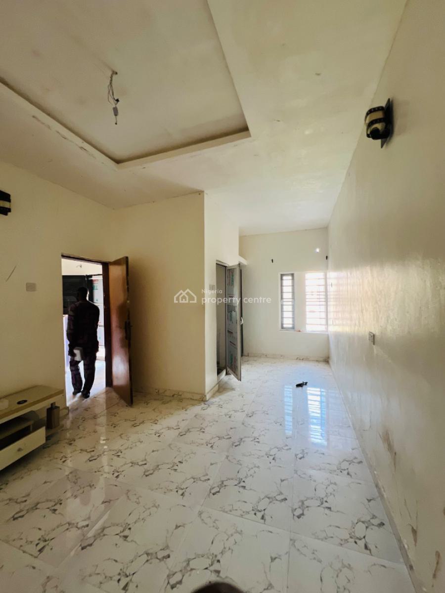 2 Bed  3 Million, Ajah, Lagos, Flat / Apartment for Rent
