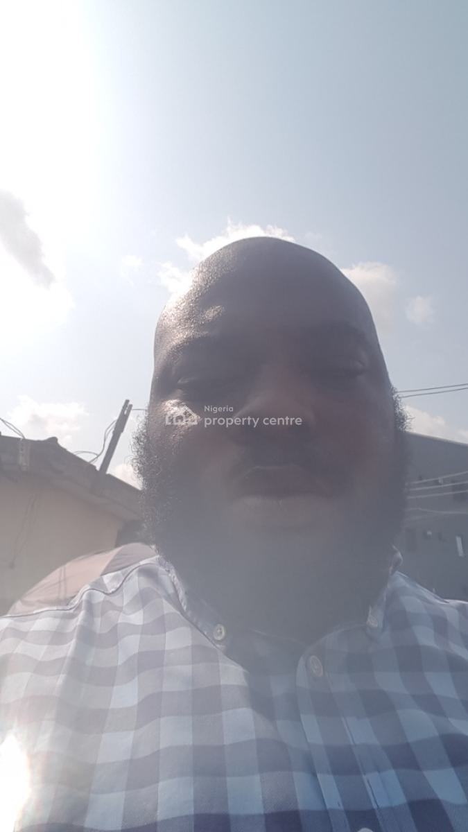 Demolishable Property on 745sqm, 2/4 Albert Street, Palmgrove, Shomolu, Lagos, Detached Bungalow for Sale