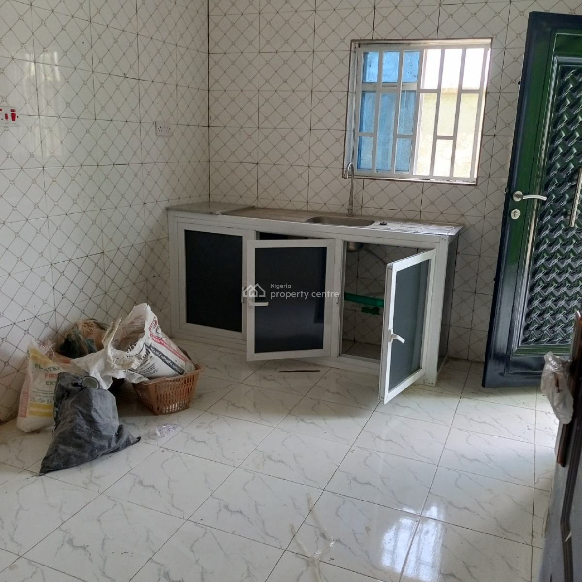 Newly Built and Spacious 3 Bedroom Apartment, Mobil Road Ilaje, Ilaje, Ajah, Lagos, Flat / Apartment for Rent