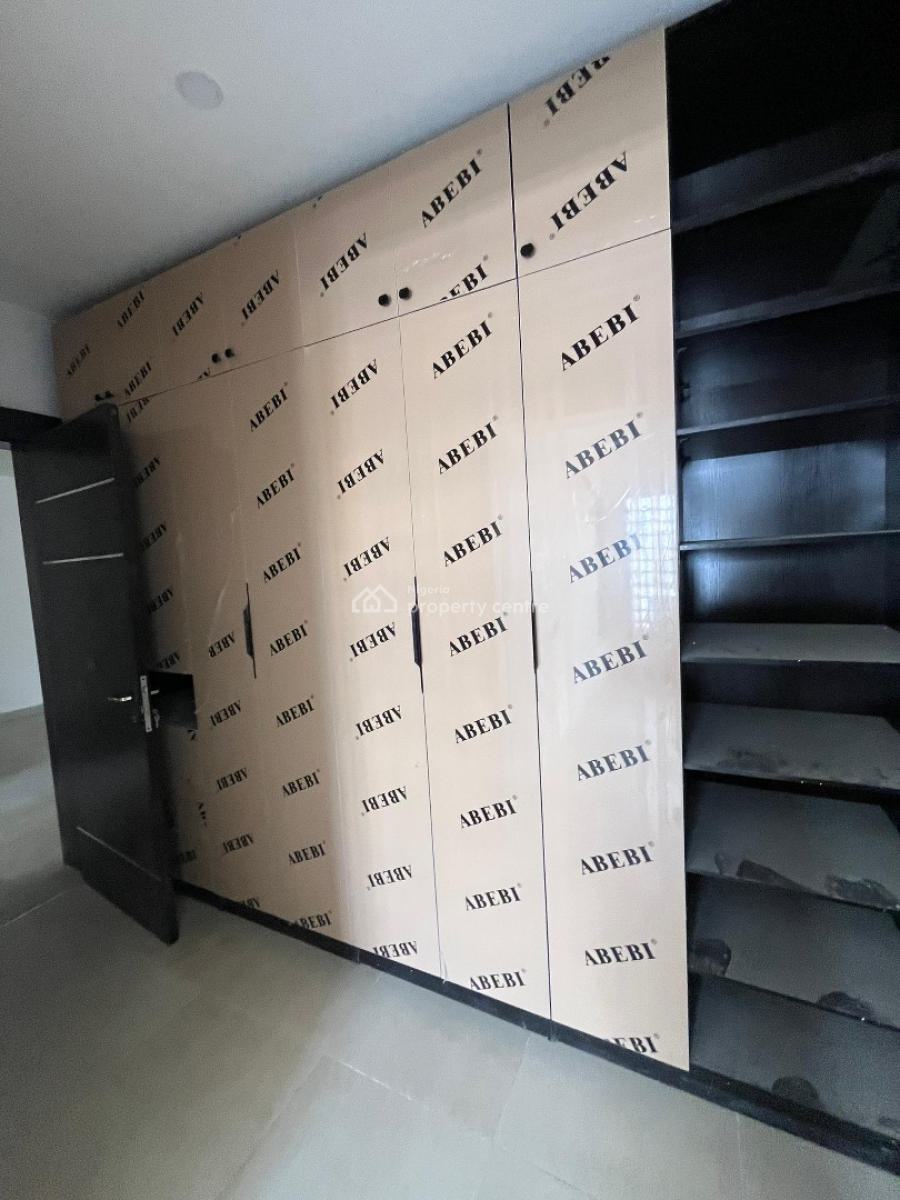 Well Built 4 Bedroom Apartment with Bq and Elevator, Ikate, Ikate, Lekki, Lagos, Block of Flats for Sale