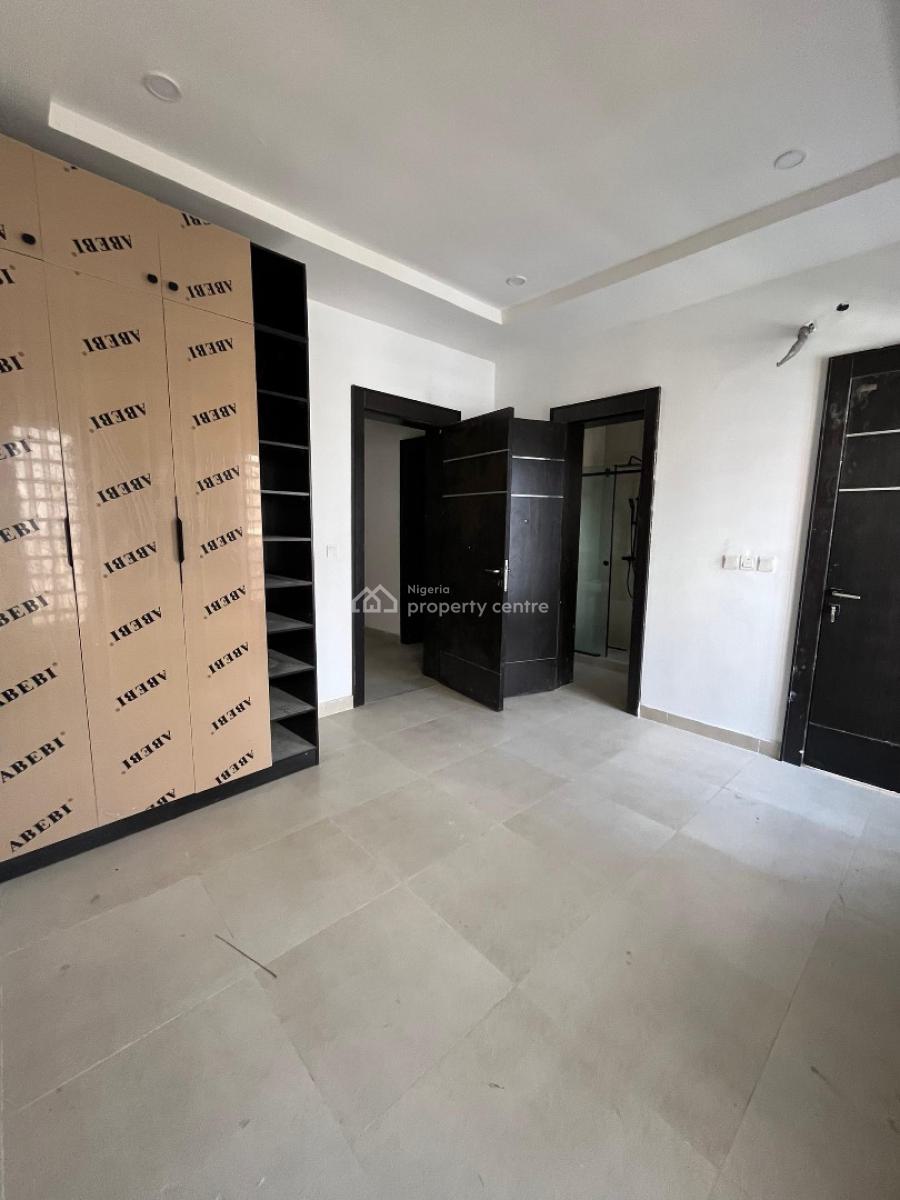 Well Built 4 Bedroom Apartment with Bq and Elevator, Ikate, Ikate, Lekki, Lagos, Block of Flats for Sale