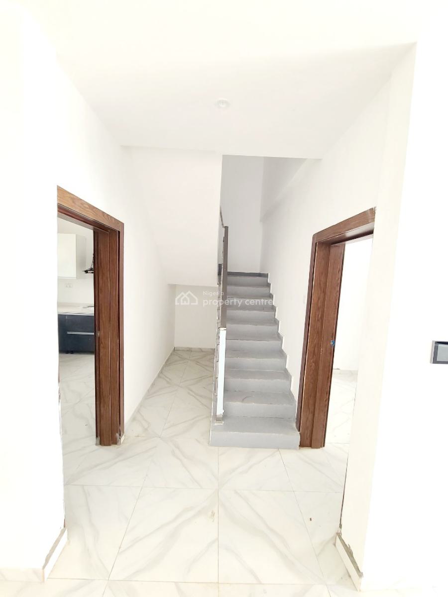 Brand New Spacious 4 Bedroom Terrace Duplex, Ikota Gra Estate, Lekki, Lagos, Terraced Duplex for Sale