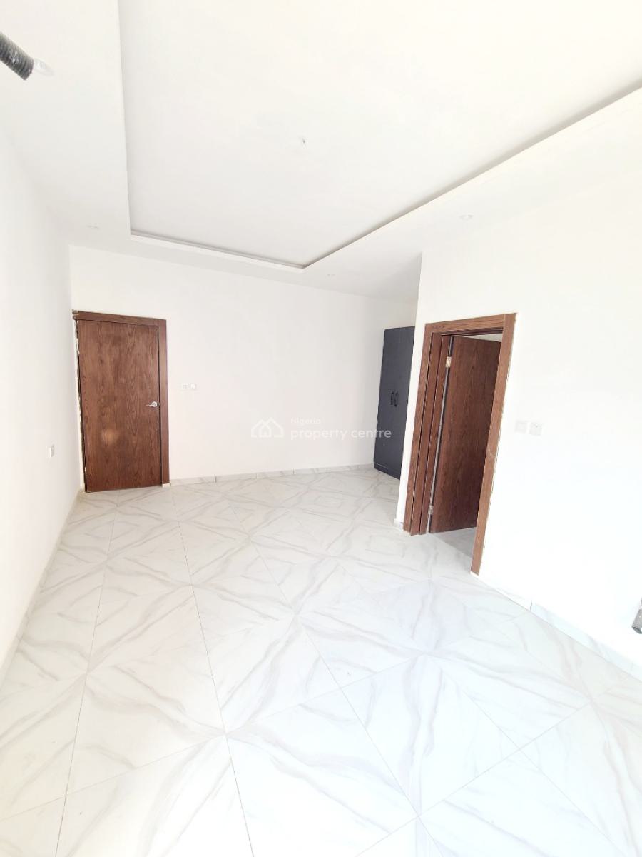 Brand New Spacious 4 Bedroom Terrace Duplex, Ikota Gra Estate, Lekki, Lagos, Terraced Duplex for Sale