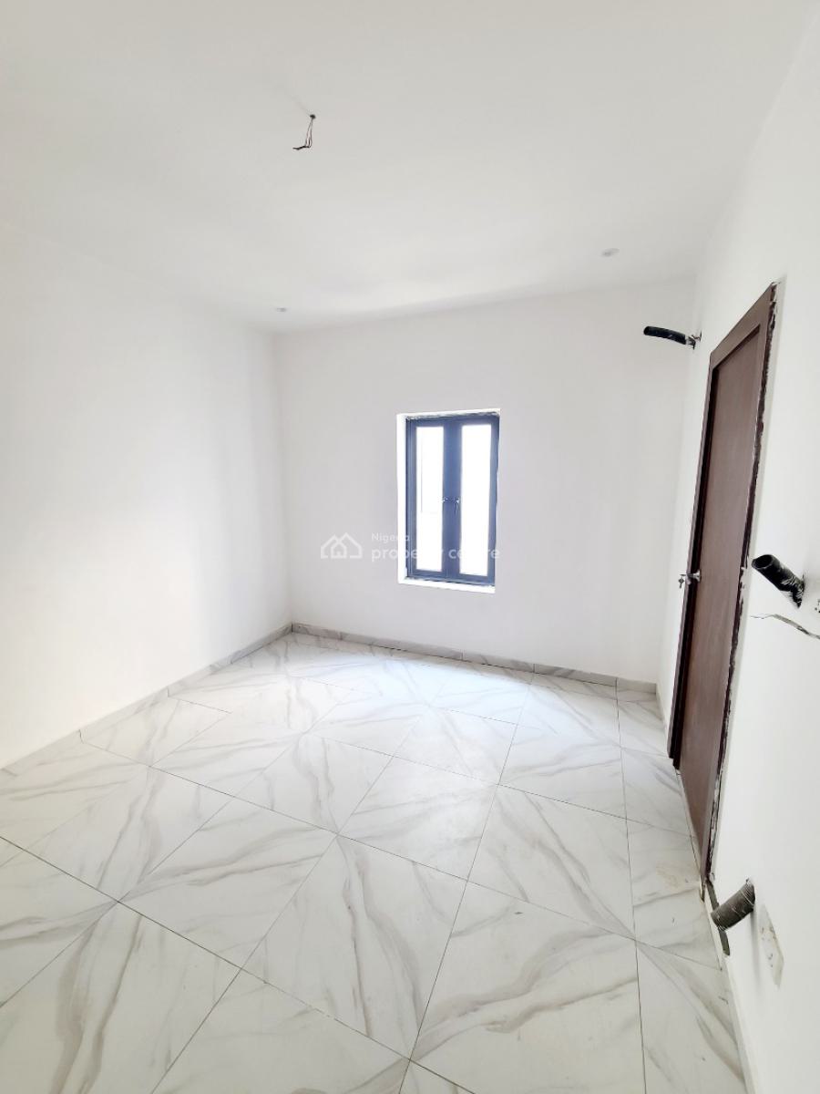 Brand New Spacious 4 Bedroom Terrace Duplex, Ikota Gra Estate, Lekki, Lagos, Terraced Duplex for Sale