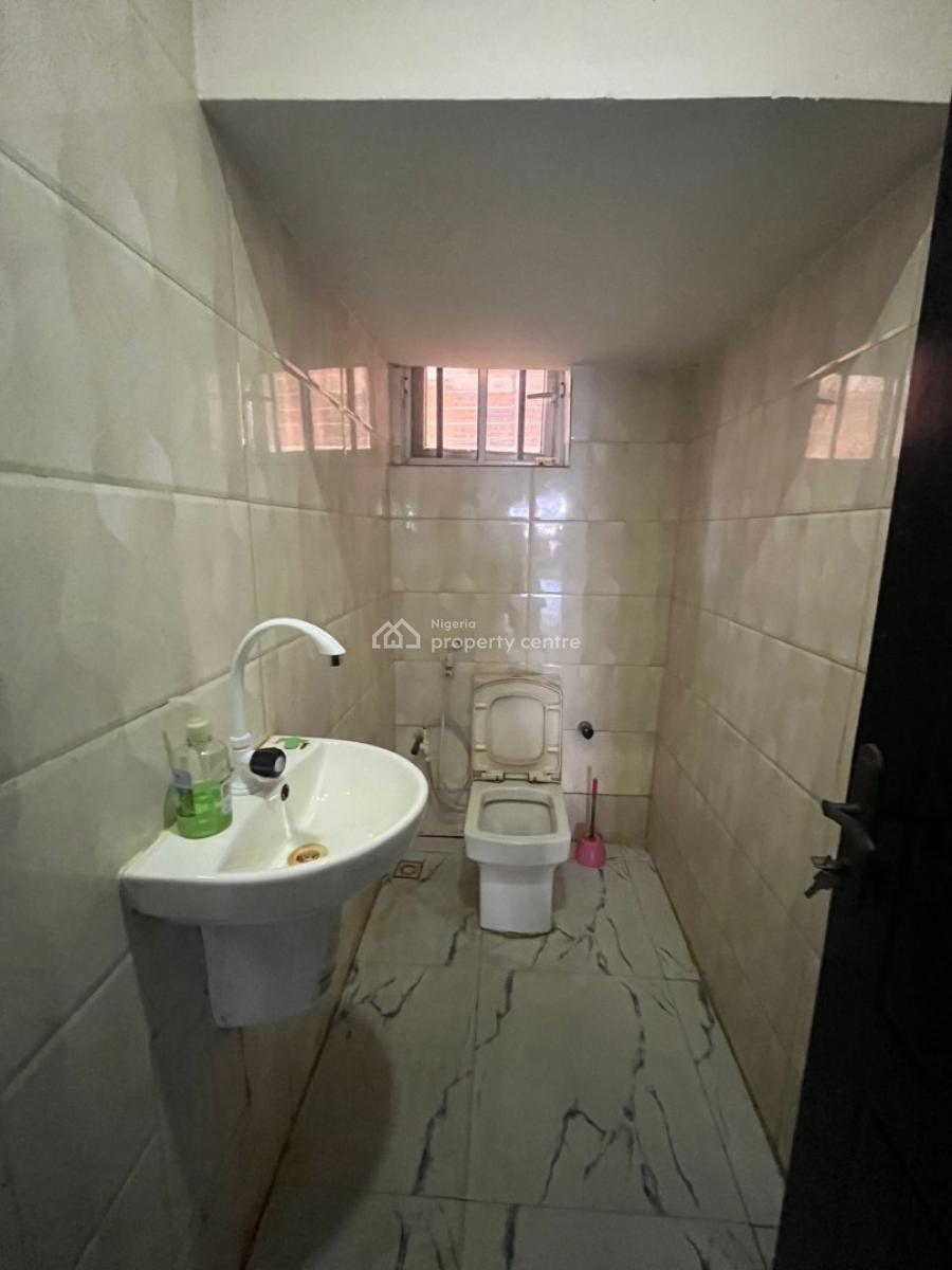 Well-maintained 6-bedroom Fully Detached Duplex with Ample Parking, Ikate, Lekki, Lagos, Detached Duplex for Rent