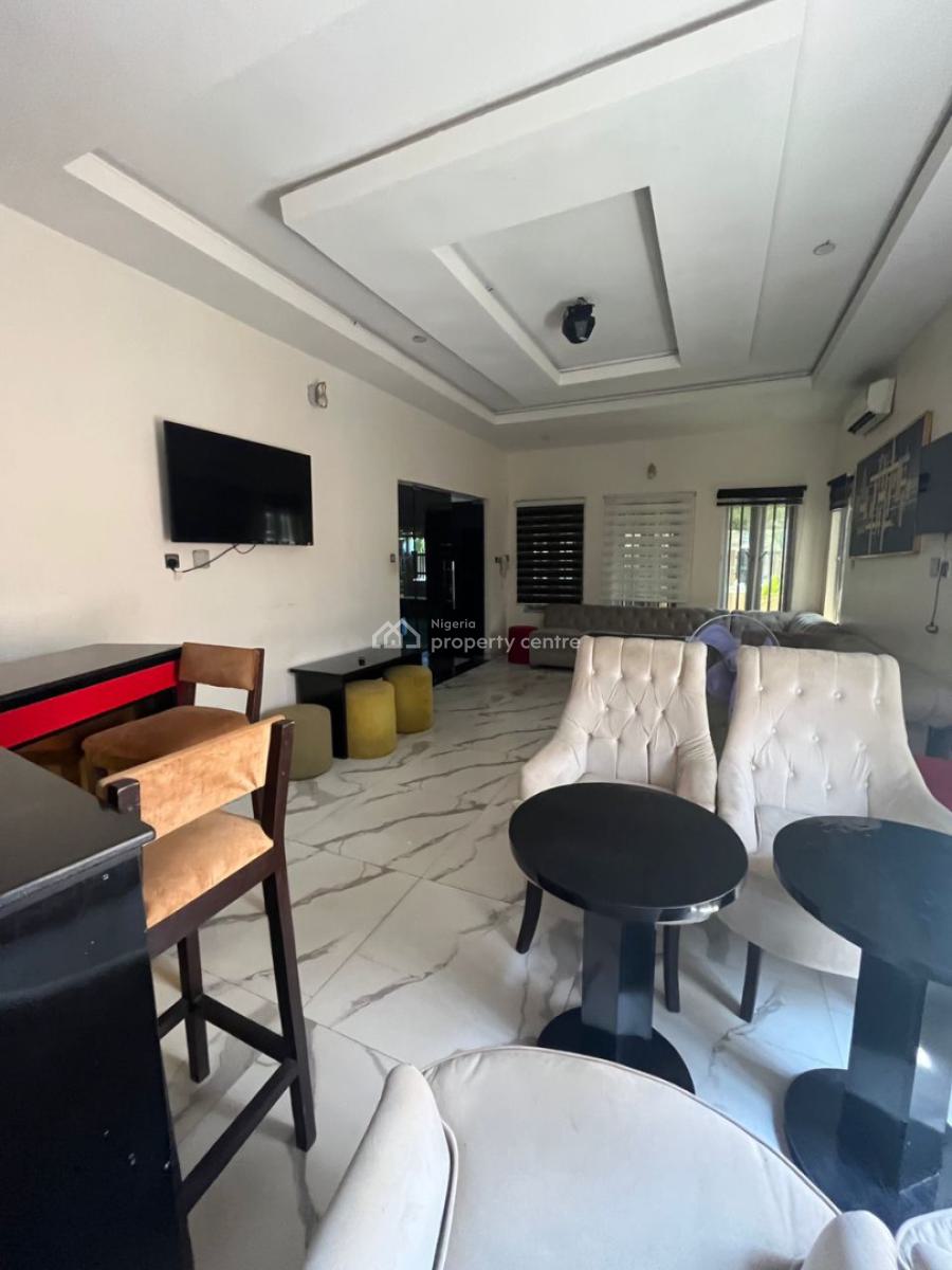 Well-maintained 6-bedroom Fully Detached Duplex with Ample Parking, Ikate, Lekki, Lagos, Detached Duplex for Rent