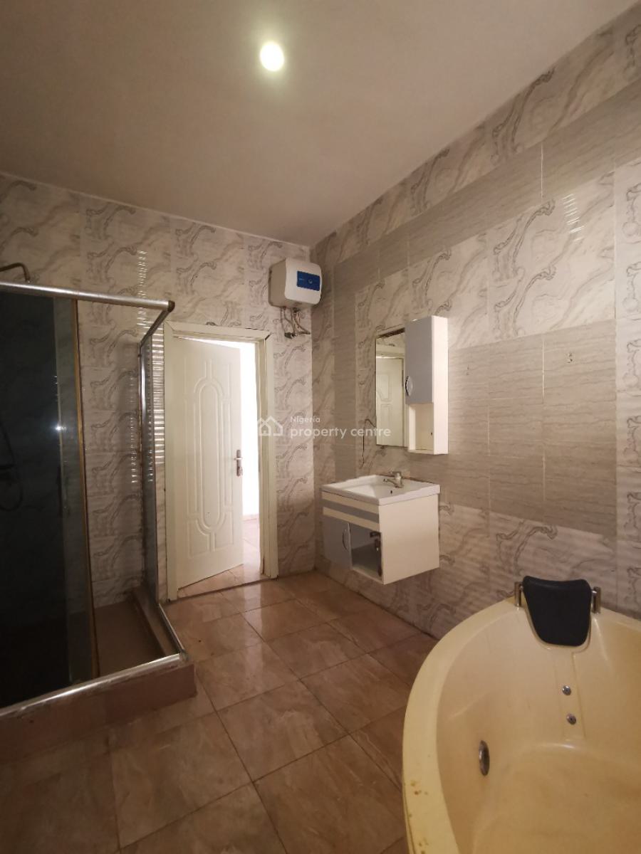 Portable Master Bedroom in a Shared Apartment, Ikota Villa Estate Ikota Lekki Lagos, Ikota, Lekki, Lagos, Flat / Apartment for Rent