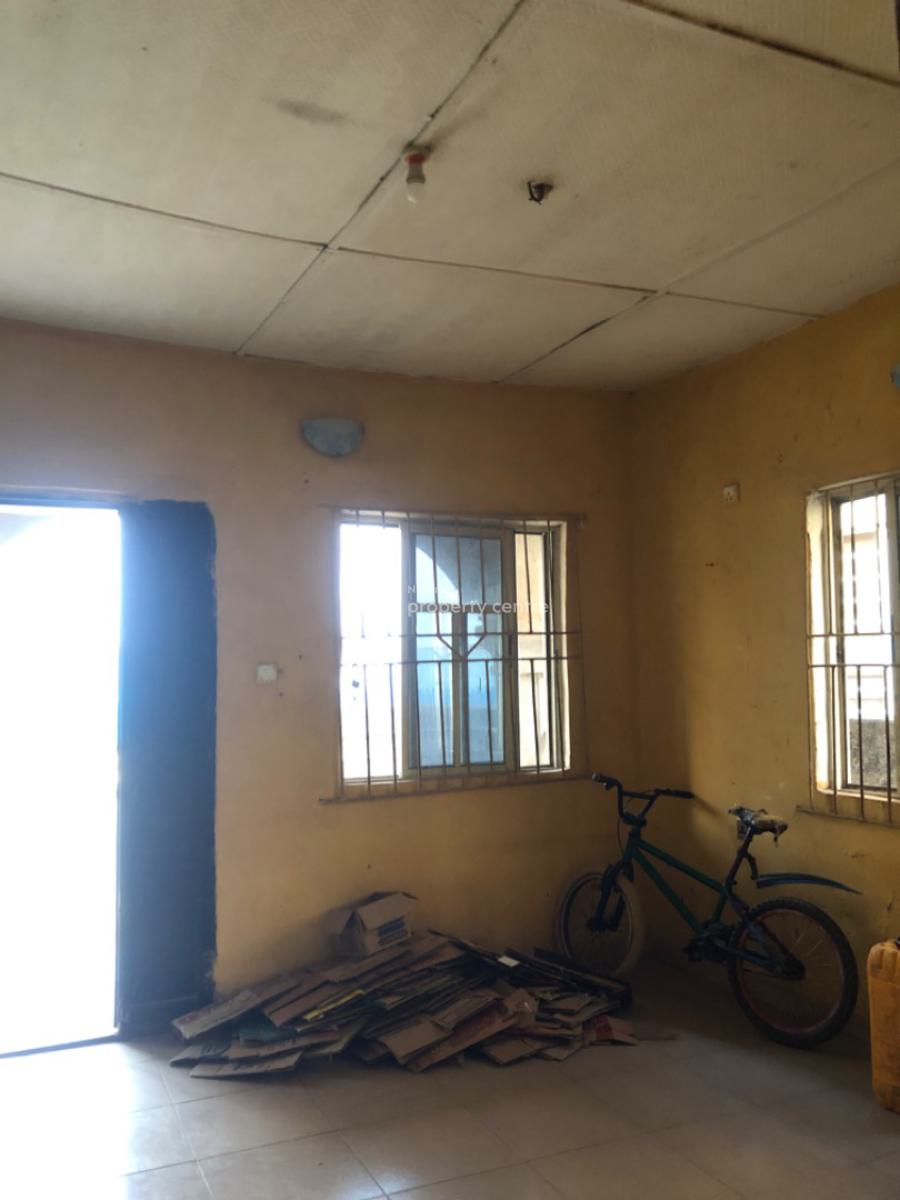 Mini Flat at Makogi, Makogi, Magboro, Ogun, Mini Flat (room and Parlour) for Rent