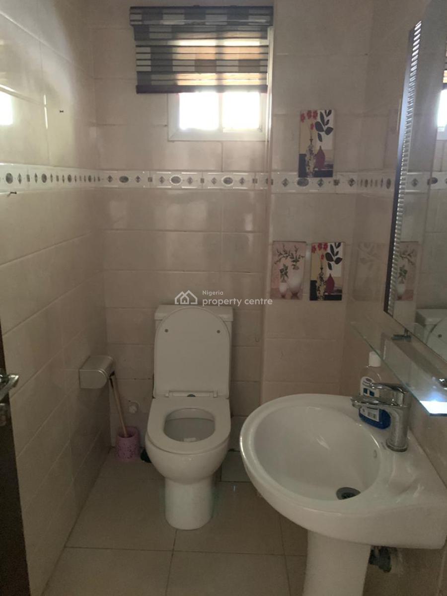 Spacious 3 Bedroom Semi-detached with Bq, Ikate, Lekki, Lagos, Semi-detached Duplex for Rent