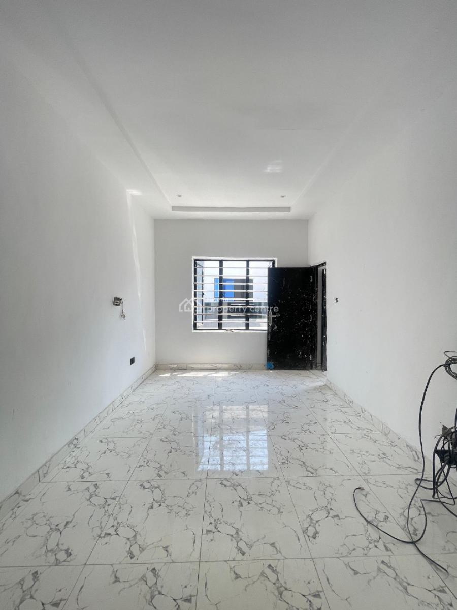 Spacious 2 Bedroom Apartment in Ajah, Ajah, Ajah, Lagos, Block of Flats for Sale