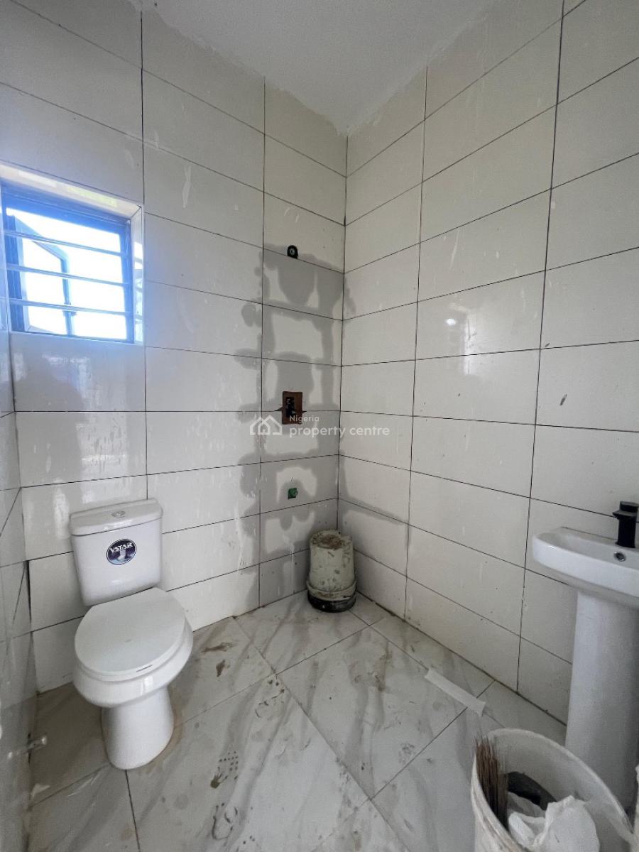 Spacious 2 Bedroom Apartment in Ajah, Ajah, Ajah, Lagos, Block of Flats for Sale