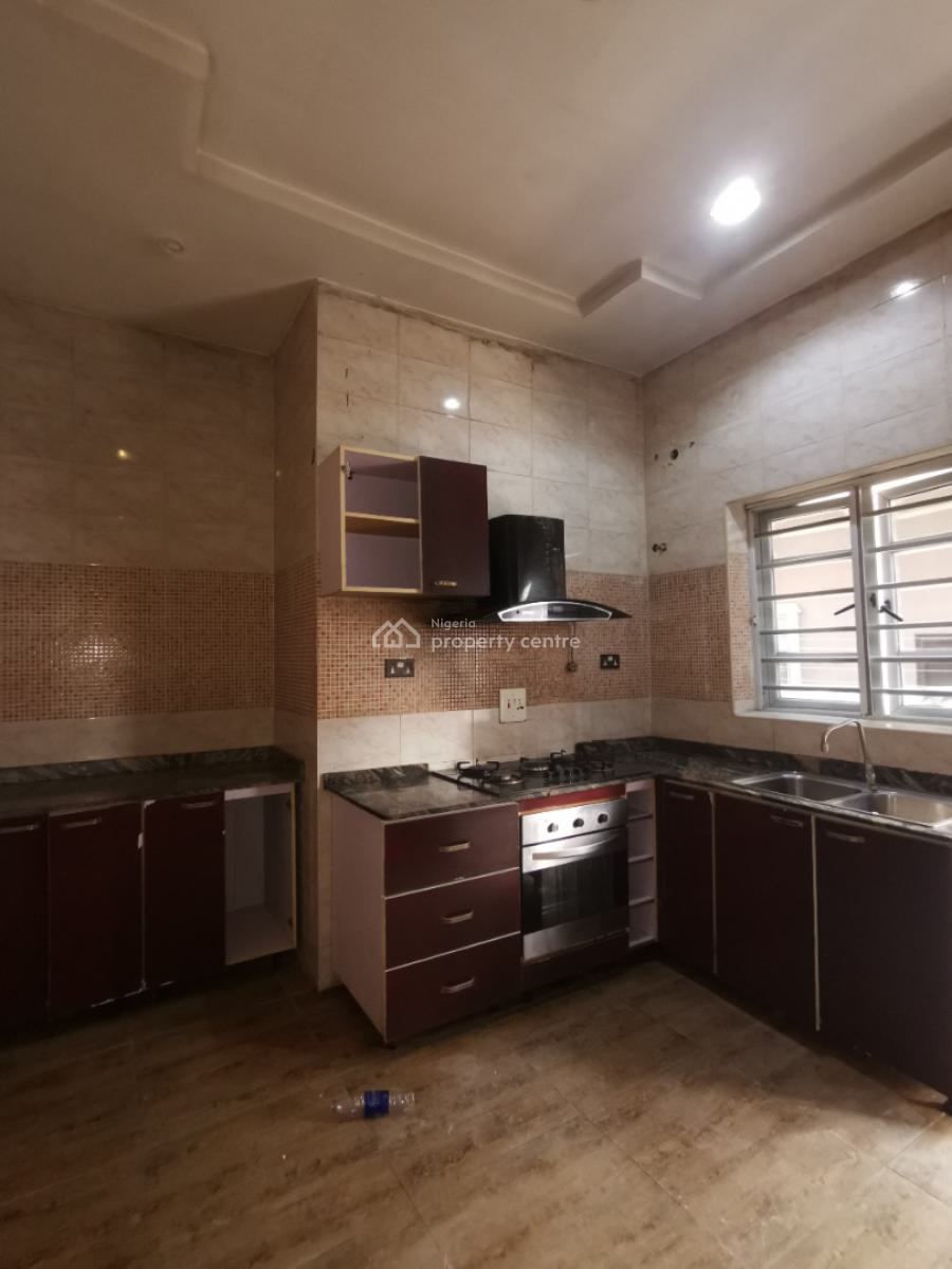 Room Upstairs in a Shared Apartment, Ikota Villa Estate Ikota Lekki Lagos, Ikota, Lekki, Lagos, Flat / Apartment for Rent