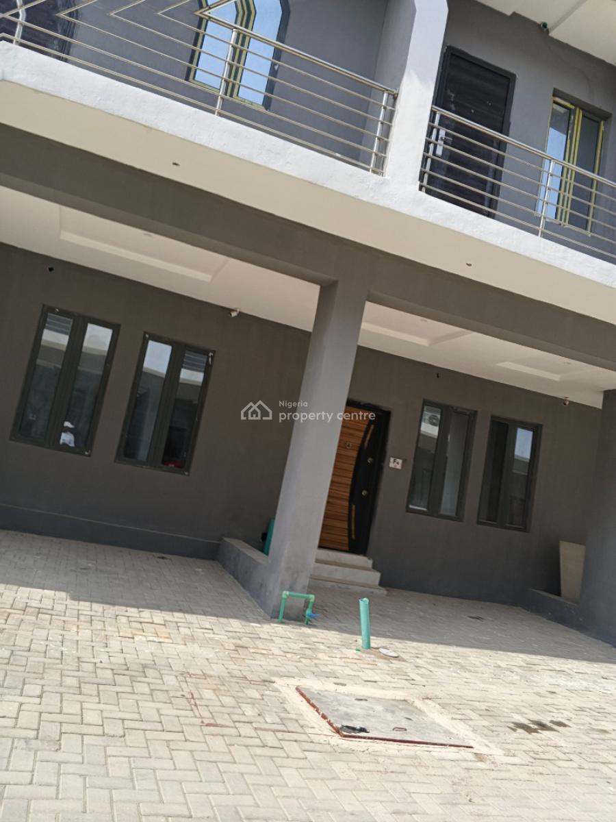 Distress 3bedroom Terrace Duplex with Premium Finishing, Ajah, Lagos, Terraced Duplex for Sale