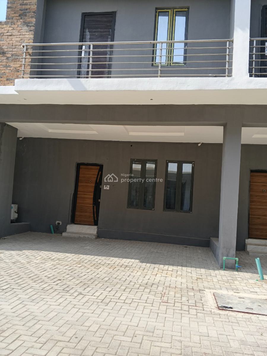 Distress 3bedroom Terrace Duplex with Premium Finishing, Ajah, Lagos, Terraced Duplex for Sale